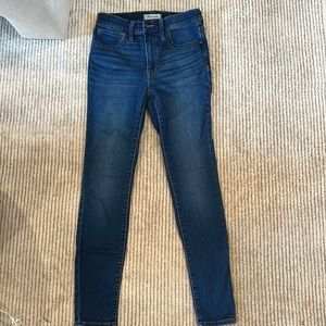 Madewell Roadtripper skinny jeans, size 27
